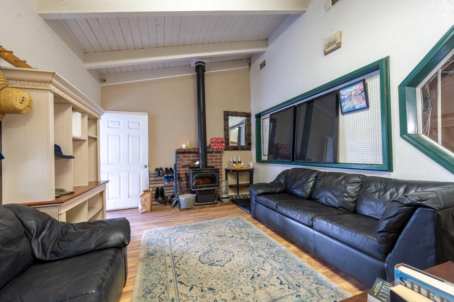 Detail Gallery Image 26 of 44 For 13615 Mccourtney Rd, Grass Valley,  CA 95949 - 2 Beds | 2/2 Baths