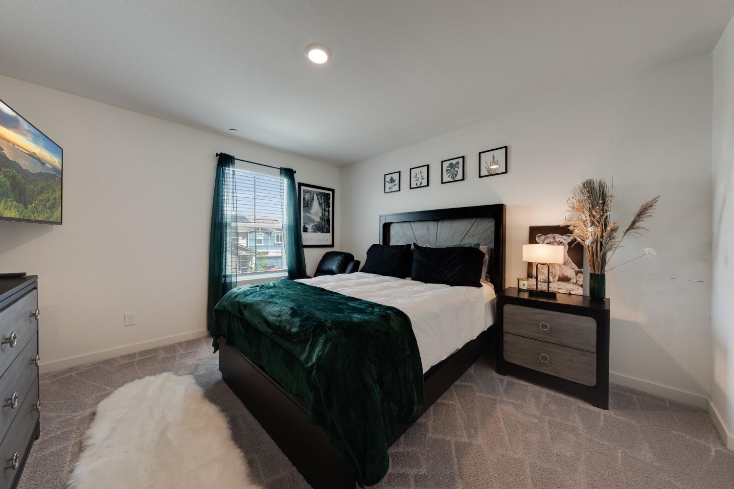 E Stepney Way, Plumas Lake, California image 22