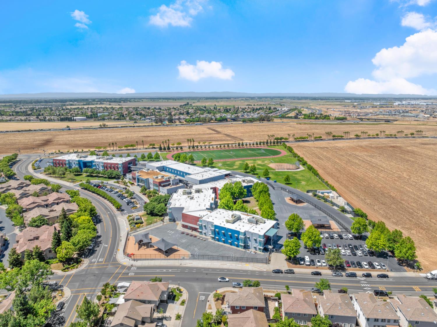 Detail Gallery Image 34 of 38 For 3034 Trap Rock Way, Sacramento,  CA 95835 - 3 Beds | 2/1 Baths