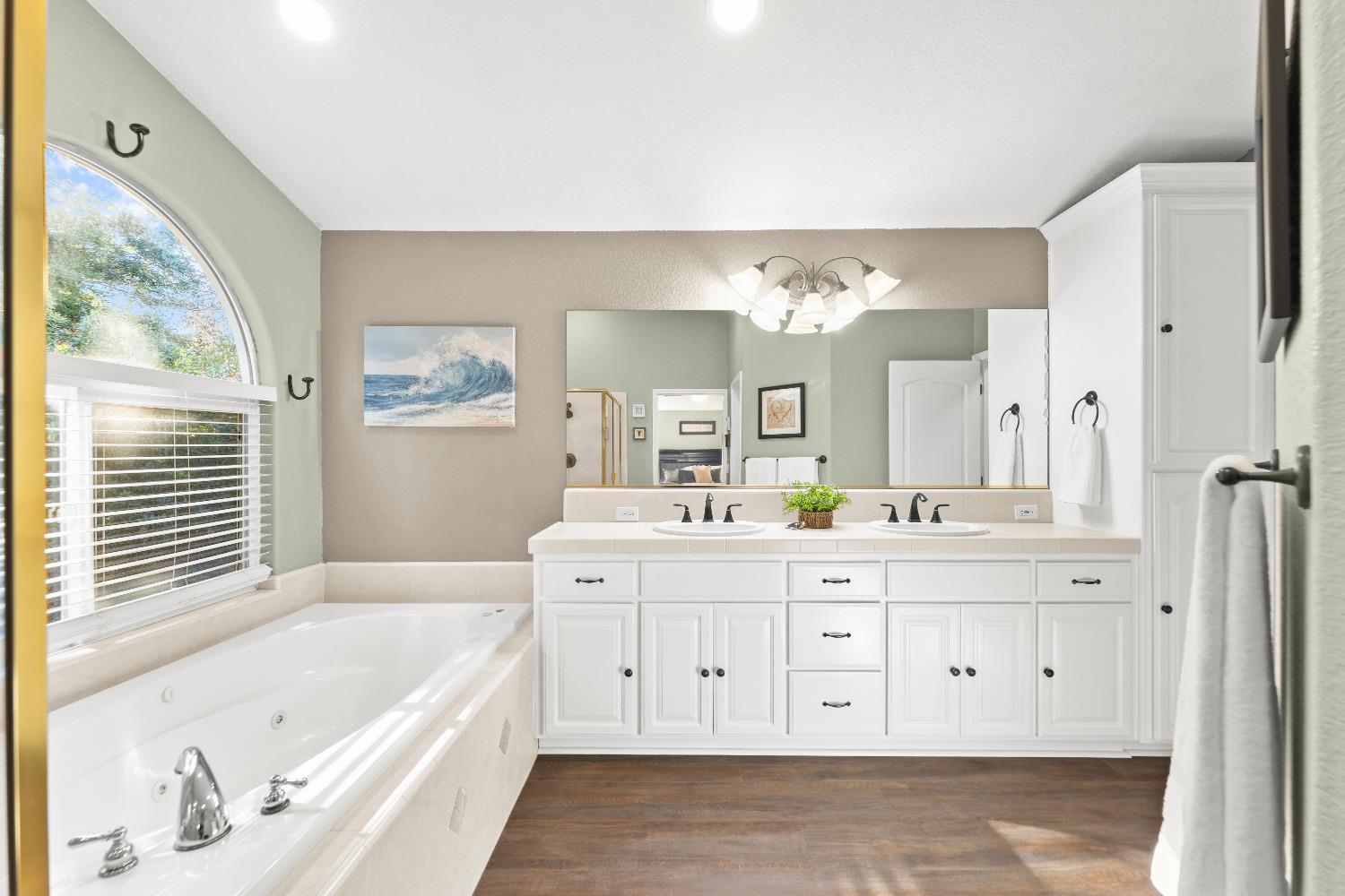 Detail Gallery Image 18 of 54 For 2000 Kilpatrick Way, Granite Bay,  CA 95746 - 5 Beds | 4 Baths