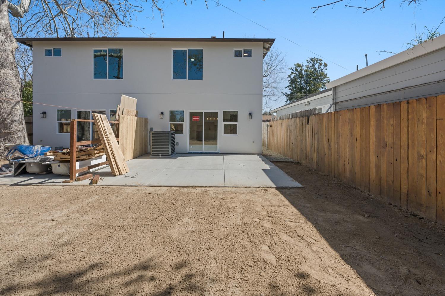 Detail Gallery Image 32 of 33 For 2565 Lexington St, Sacramento,  CA 95815 - – Beds | – Baths