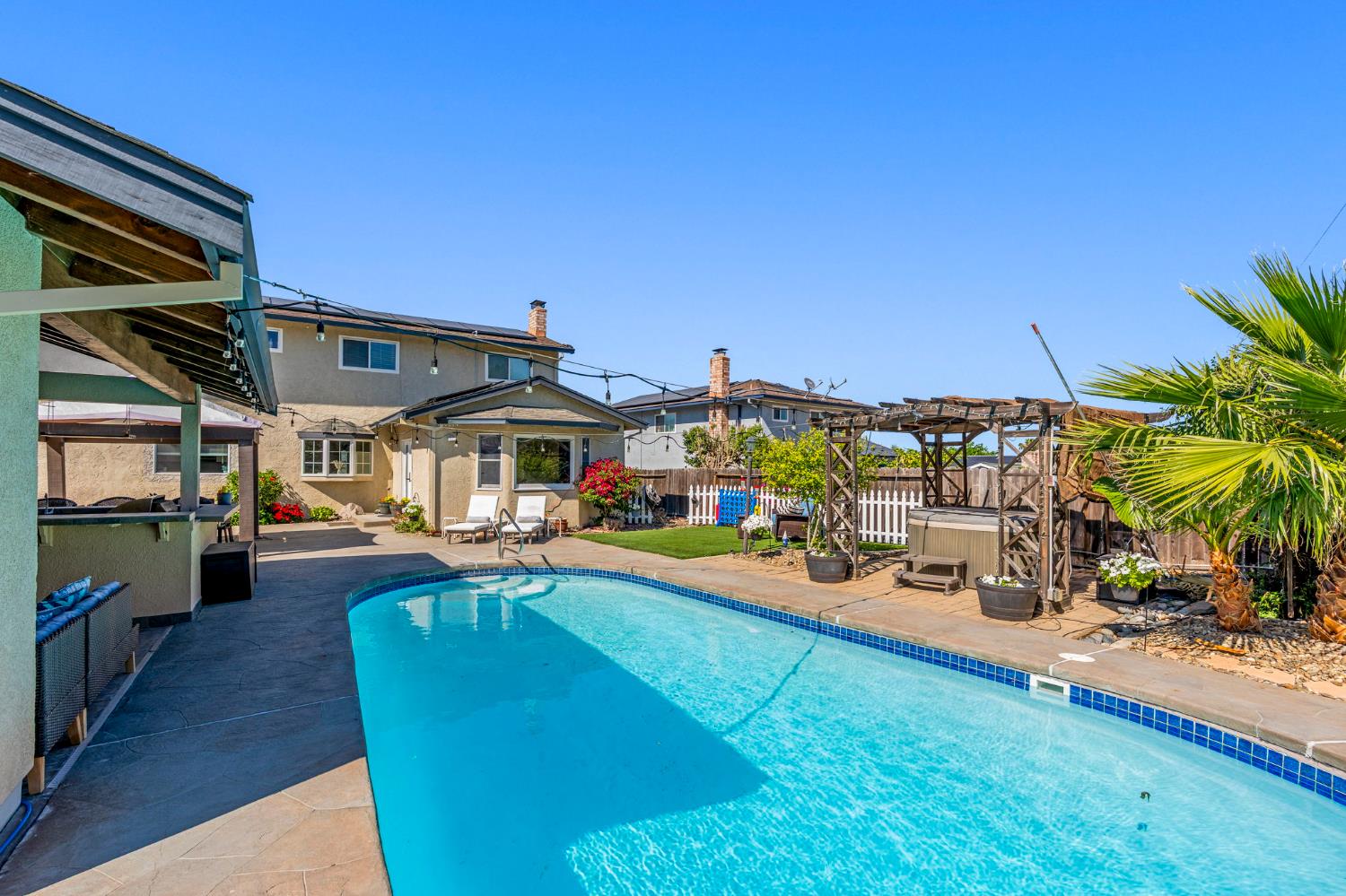 Robles Drive, Antioch, California image 37