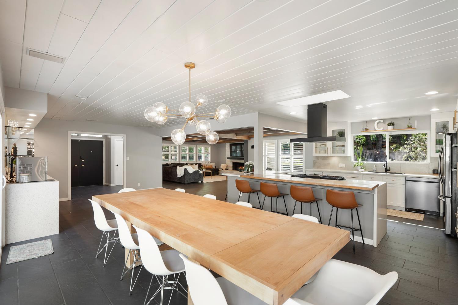 Detail Gallery Image 20 of 79 For 2321 Bonniebrook Dr, Stockton,  CA 95207 - 3 Beds | 2/1 Baths