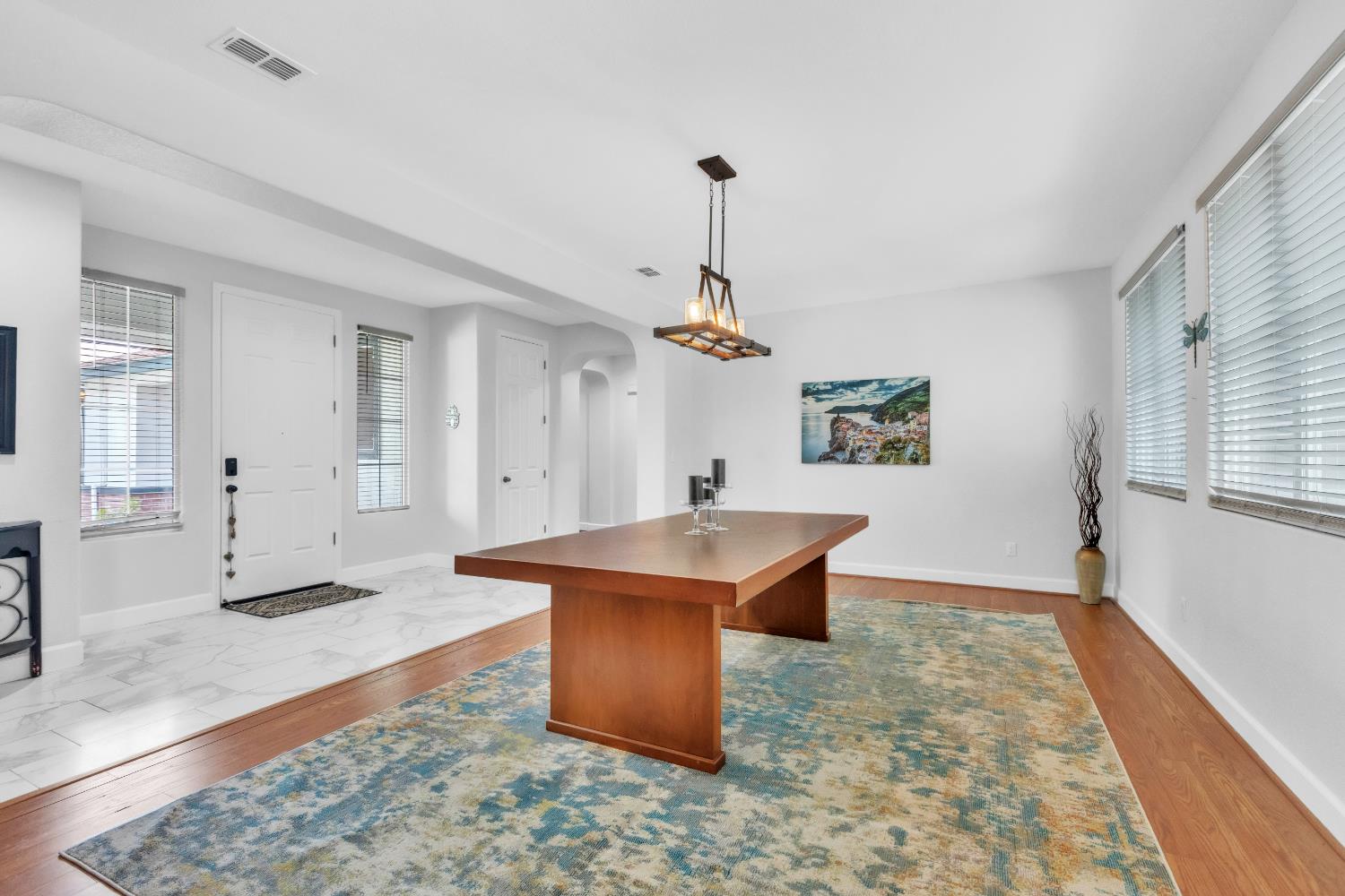 Detail Gallery Image 8 of 43 For 1073 Bronco Dr, Plumas Lake,  CA 95961 - 4 Beds | 2 Baths