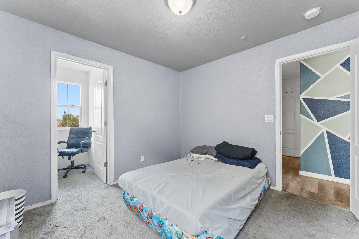 Detail Gallery Image 30 of 59 For 8269 Red Rock Dr, Sacramento,  CA 95829 - 4 Beds | 2/1 Baths