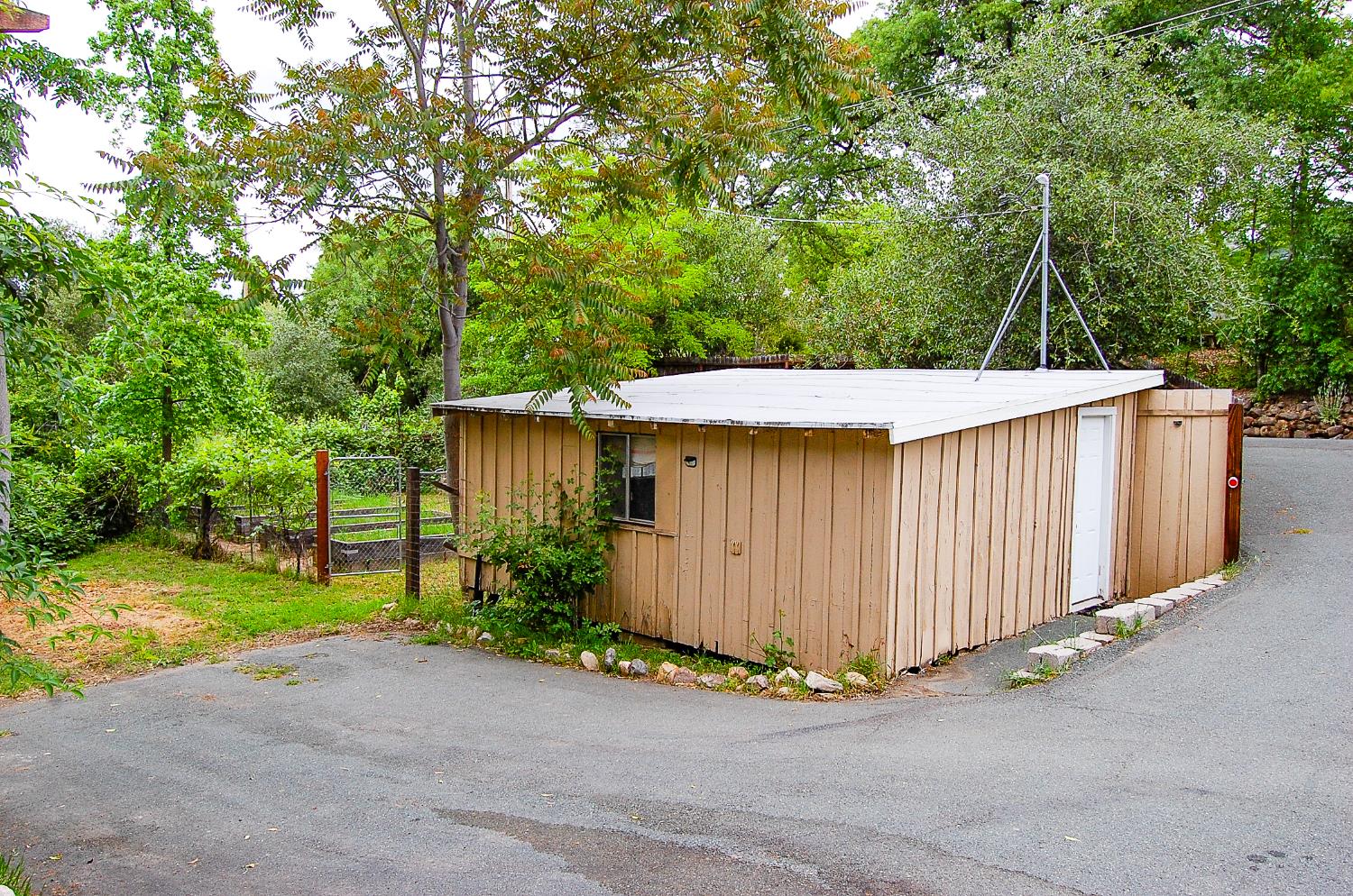 Prospect Street, Mokelumne Hill, California image 6