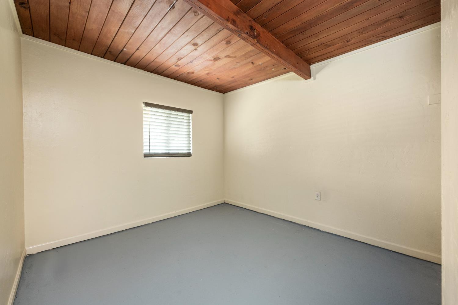 W Manchester Street, West Sacramento, California image 9