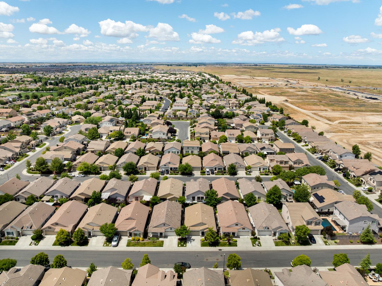 Verrazona Drive, Roseville, California image 29
