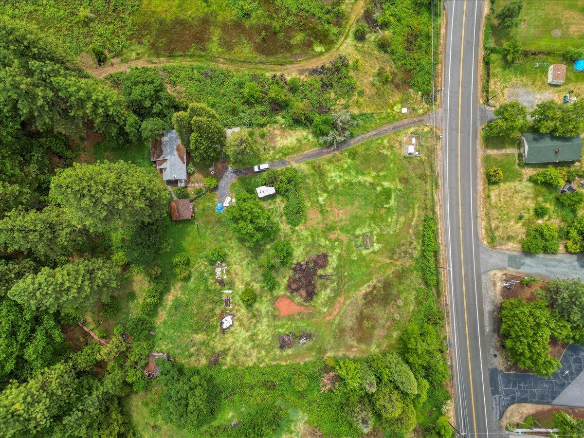 La Barr Meadows Road, Grass Valley, California image 7