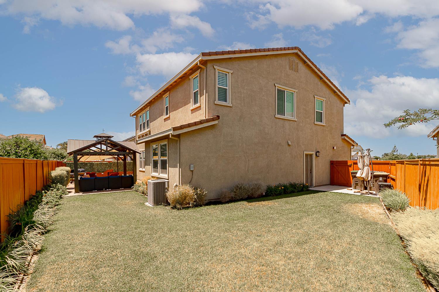 Detail Gallery Image 37 of 38 For 582 Pasture Ave, Lathrop,  CA 95330 - 4 Beds | 3 Baths