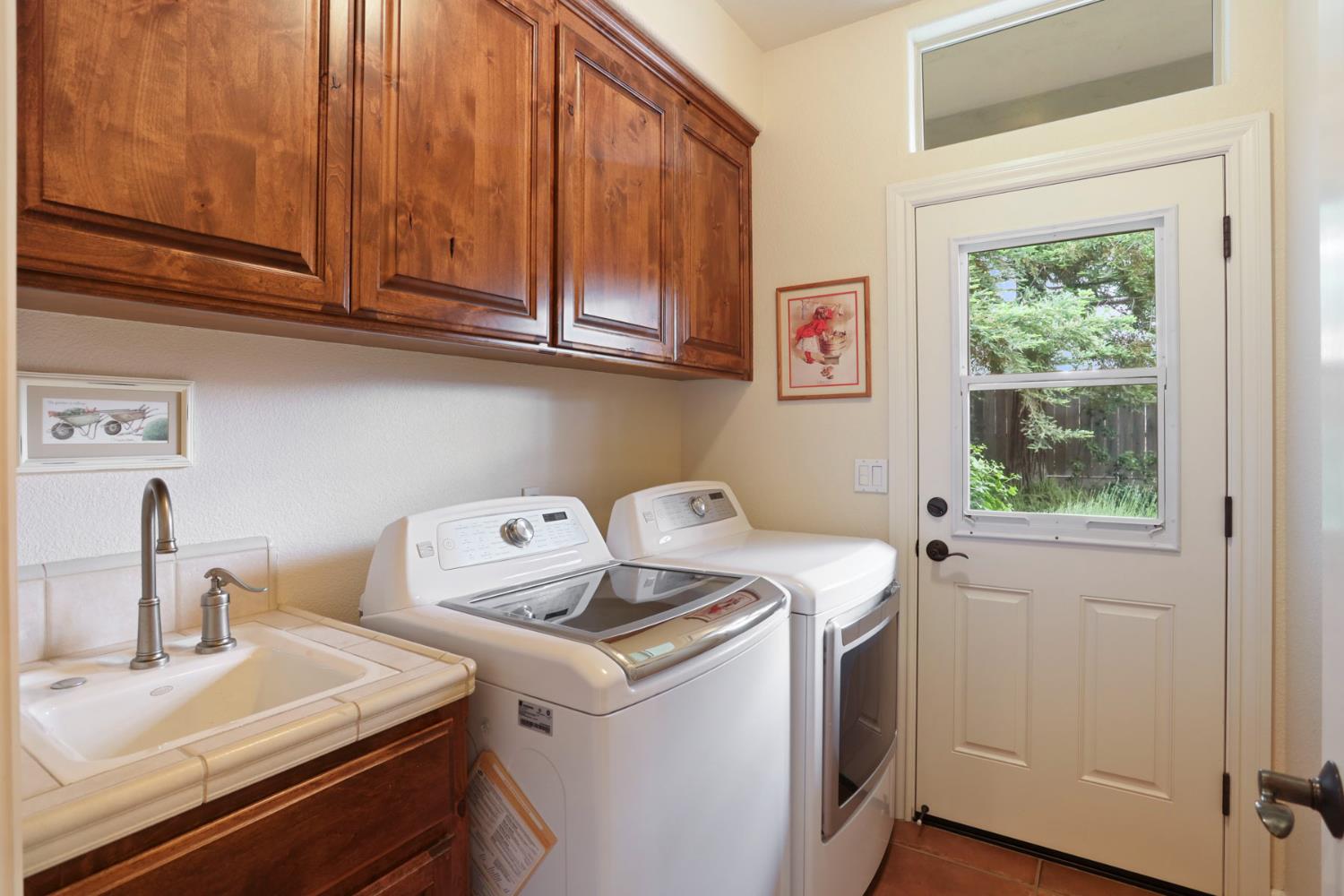 Detail Gallery Image 36 of 63 For 1037 Olson Ct, Ripon,  CA 95366 - 3 Beds | 2 Baths