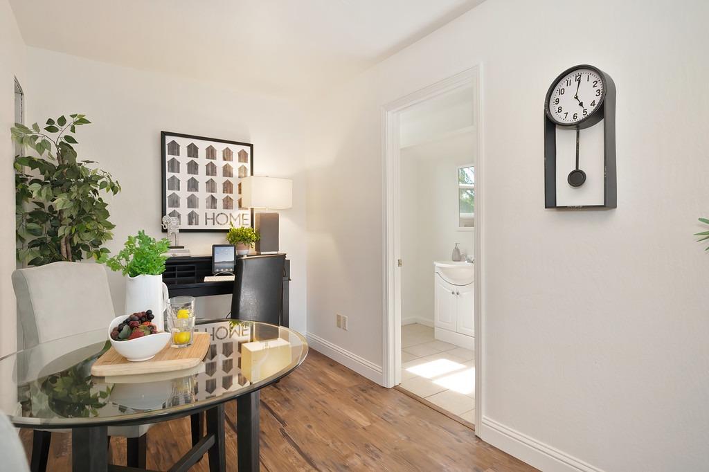 Detail Gallery Image 46 of 73 For 8224 Shadowood Ct, Granite Bay,  CA 95746 - 4 Beds | 2/1 Baths