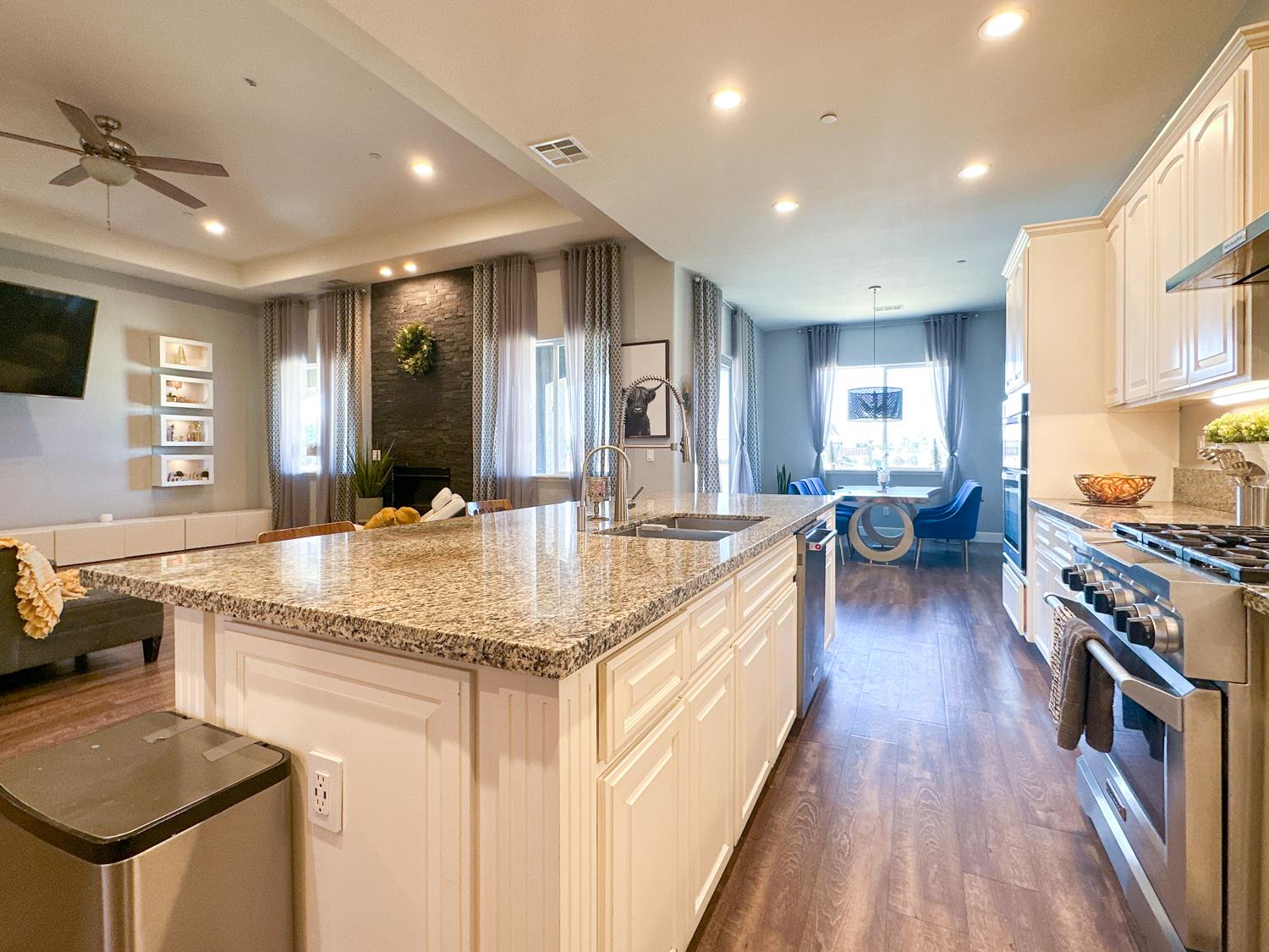 Detail Gallery Image 16 of 85 For 3307 W Cardella Rd, Atwater,  CA 95301 - 4 Beds | 3 Baths