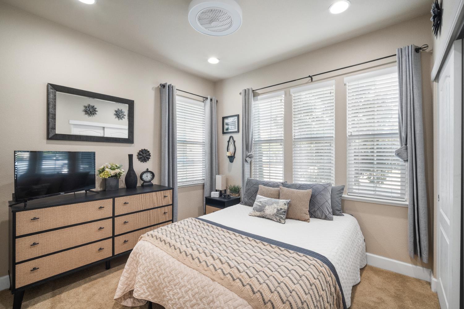 Levison Way, Rocklin, California image 17