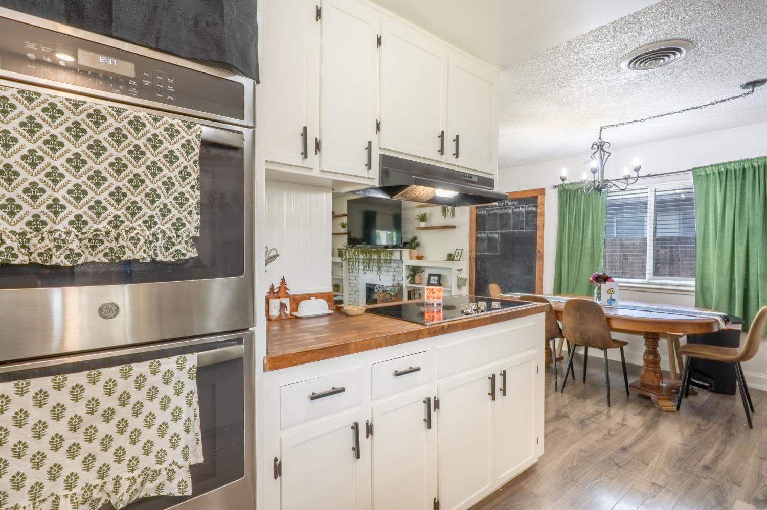 Detail Gallery Image 12 of 27 For 3730 Stanislaus St, Riverbank,  CA 95367 - 3 Beds | 2 Baths
