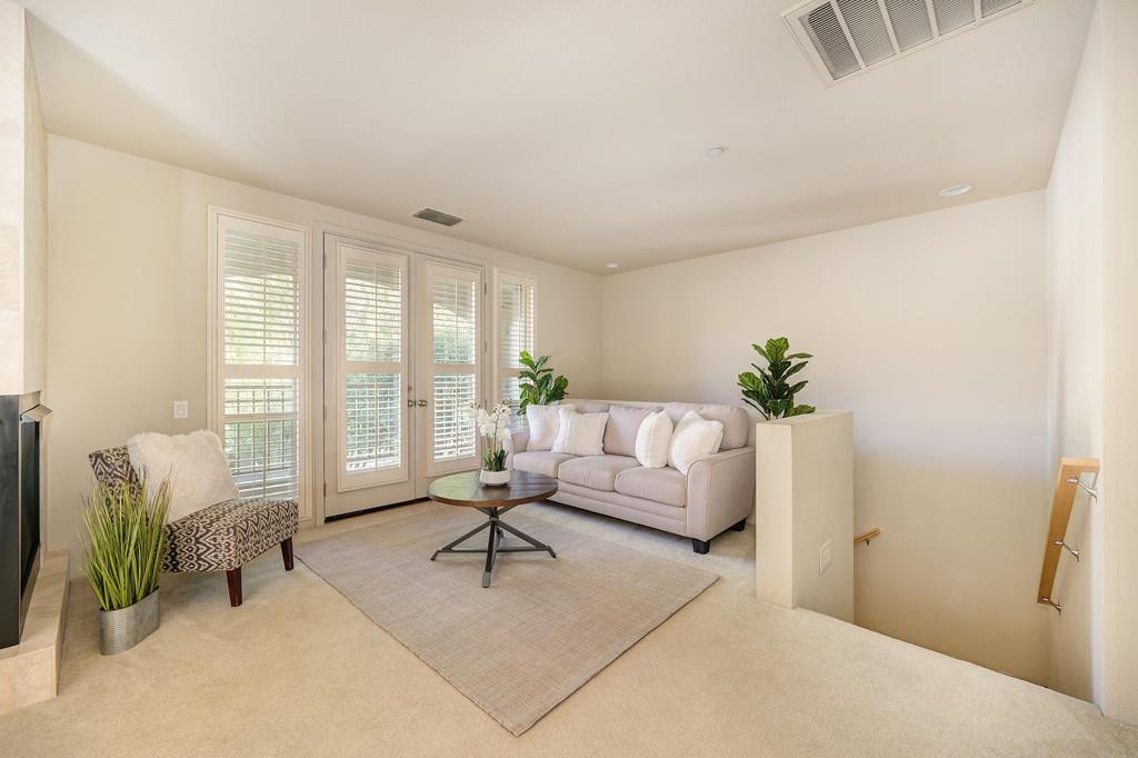 Photo #17: 225062382 Listing: Photo #17