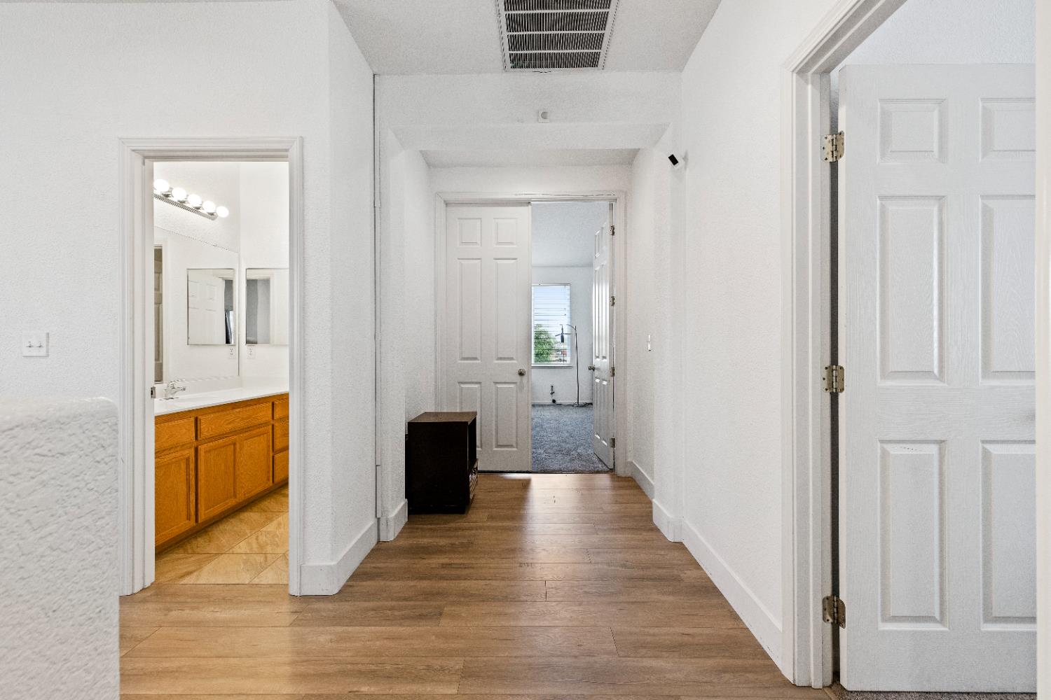 Detail Gallery Image 28 of 55 For 3408 Vancouver Dr, Modesto,  CA 95355 - 4 Beds | 3/1 Baths
