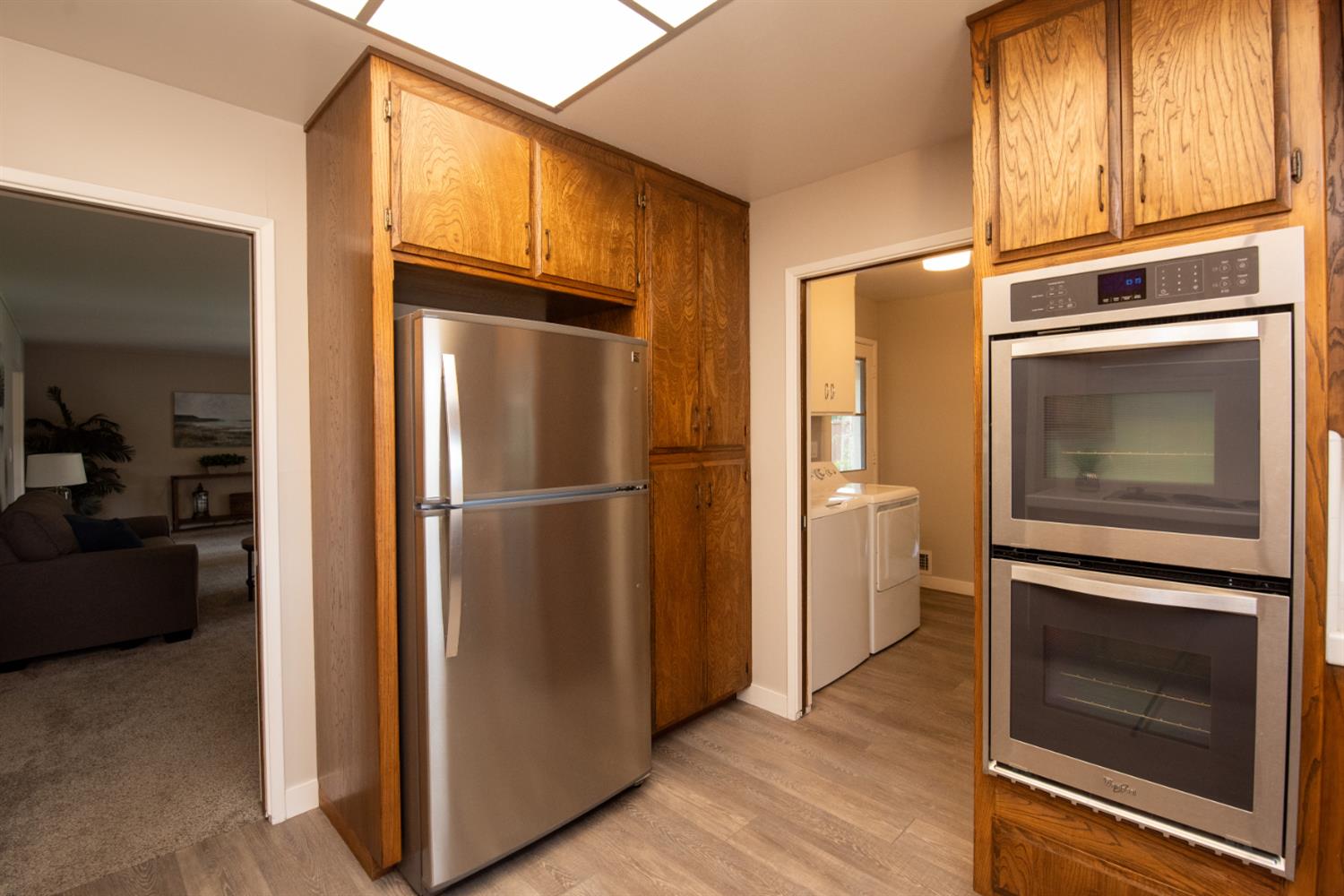Detail Gallery Image 13 of 56 For 710 Leveland, Modesto,  CA 95350 - 5 Beds | 3 Baths