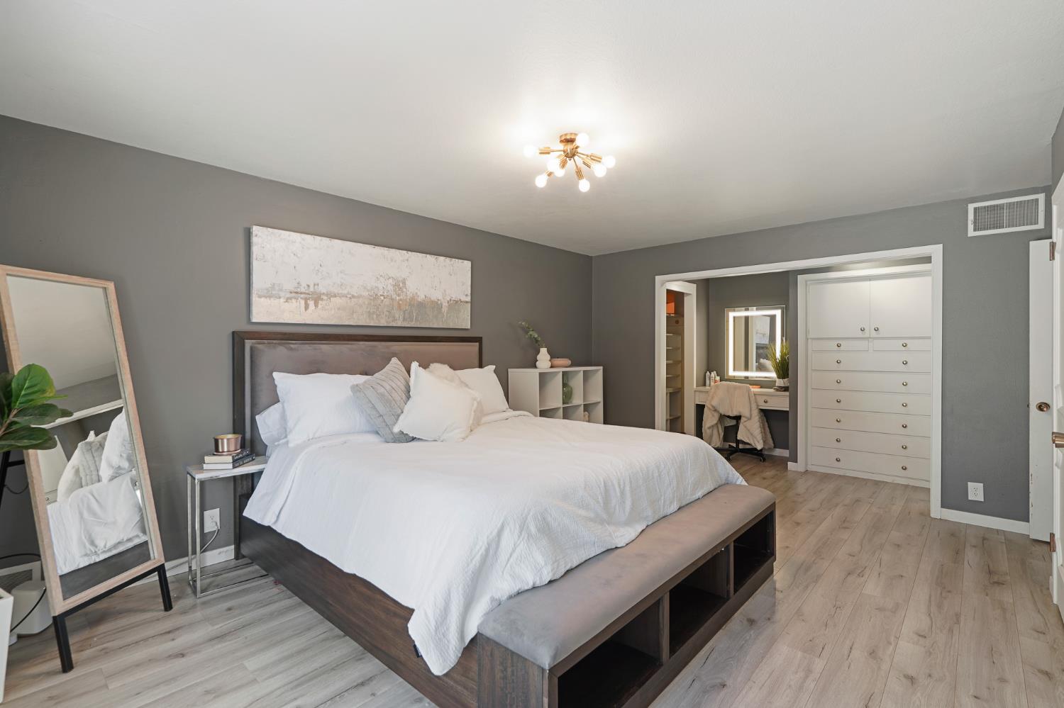 Detail Gallery Image 38 of 79 For 2321 Bonniebrook Dr, Stockton,  CA 95207 - 3 Beds | 2/1 Baths