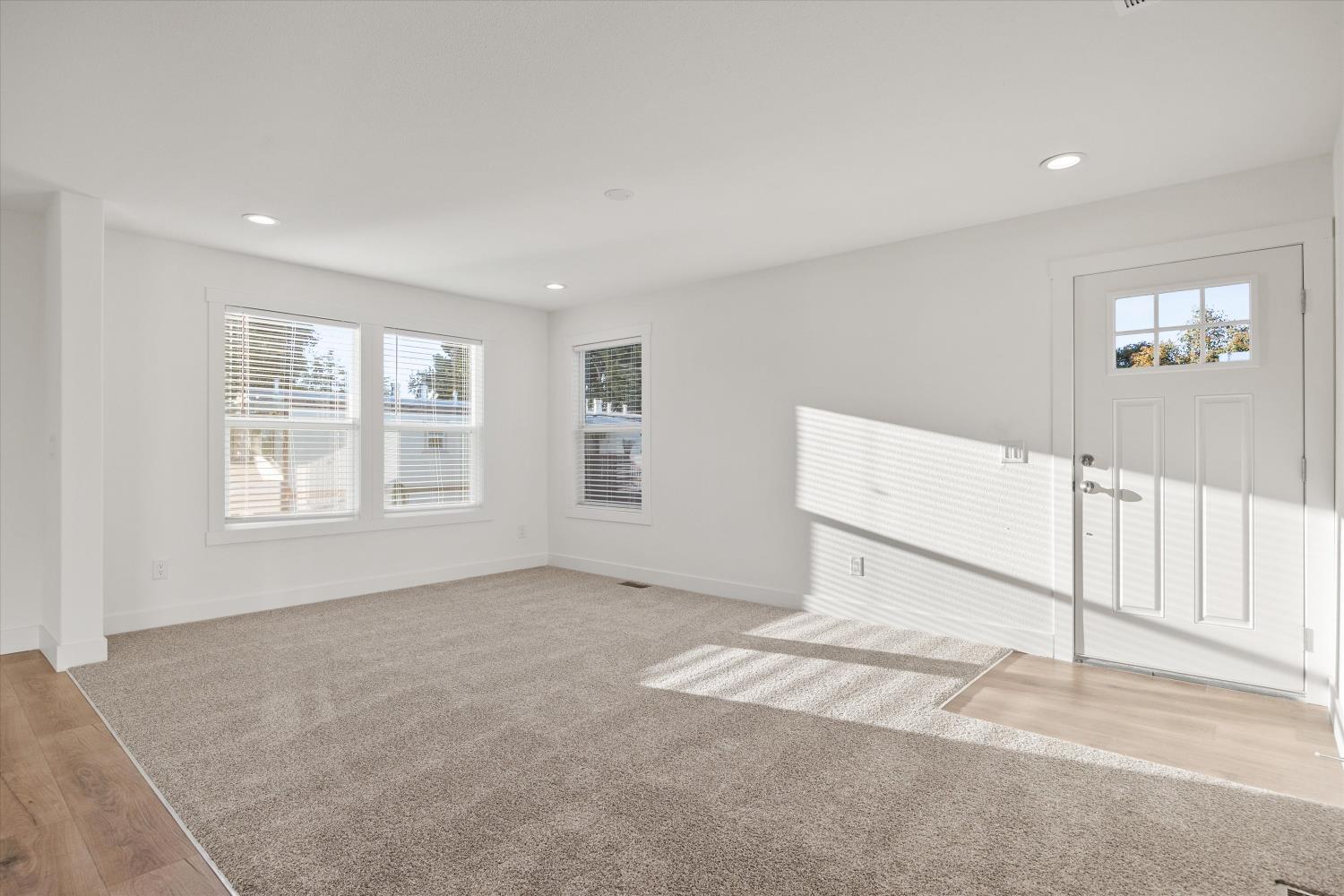 Detail Gallery Image 7 of 28 For 2135 Nord 40, Butte,  CA 95926 - 3 Beds | 2 Baths