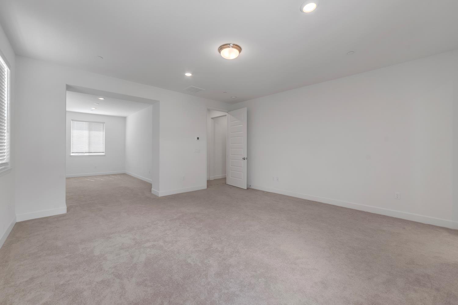 Detail Gallery Image 37 of 61 For 5092 Gold Rush Dr, Folsom,  CA 95630 - 4 Beds | 3/1 Baths