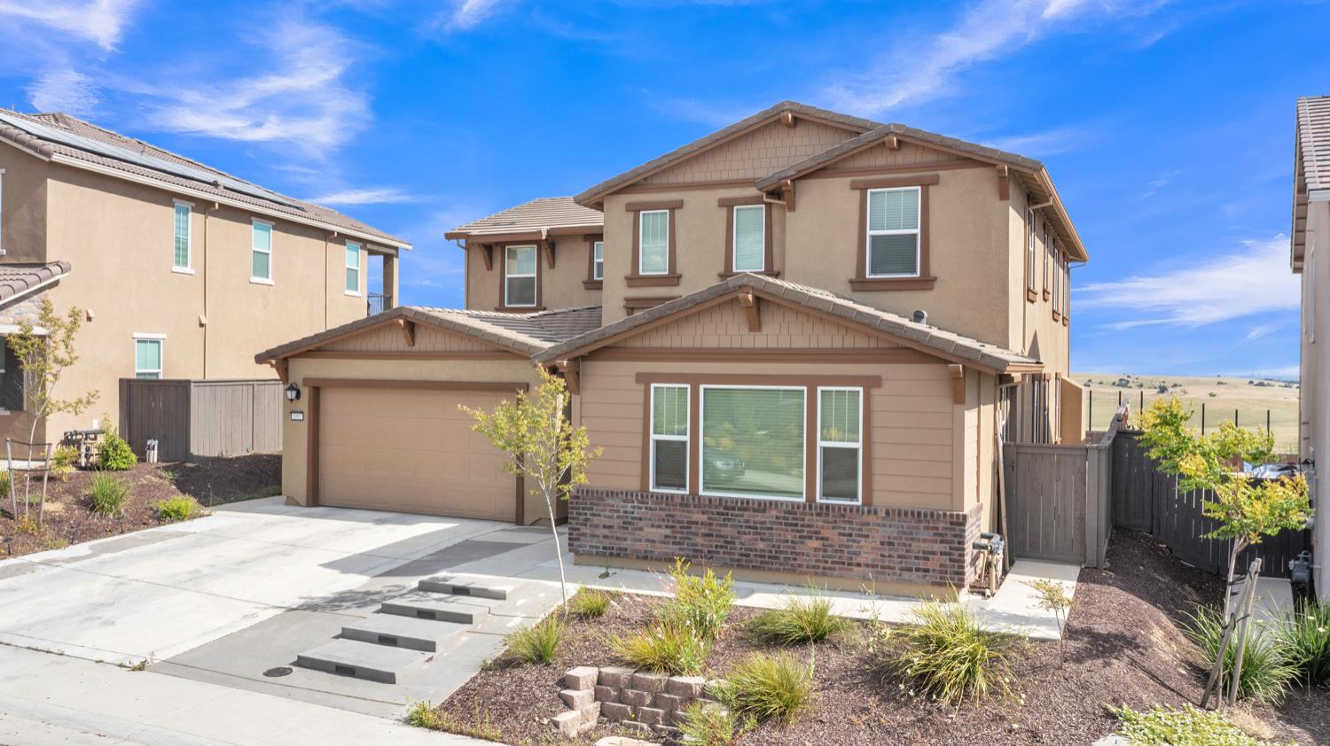 Detail Gallery Image 3 of 61 For 5092 Gold Rush Dr, Folsom,  CA 95630 - 4 Beds | 3/1 Baths