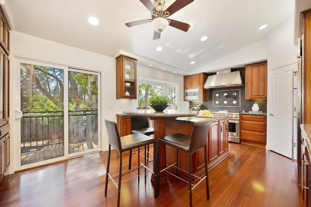 Detail Gallery Image 23 of 73 For 8224 Shadowood Ct, Granite Bay,  CA 95746 - 4 Beds | 2/1 Baths