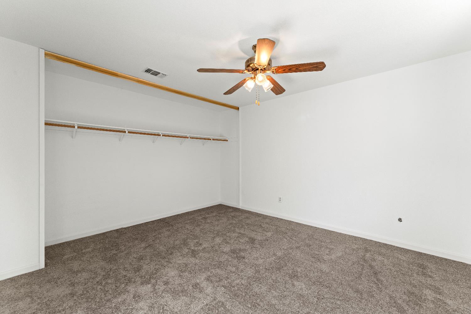 Detail Gallery Image 14 of 38 For 3349 Irvindale Way, Antelope,  CA 95843 - 3 Beds | 2 Baths