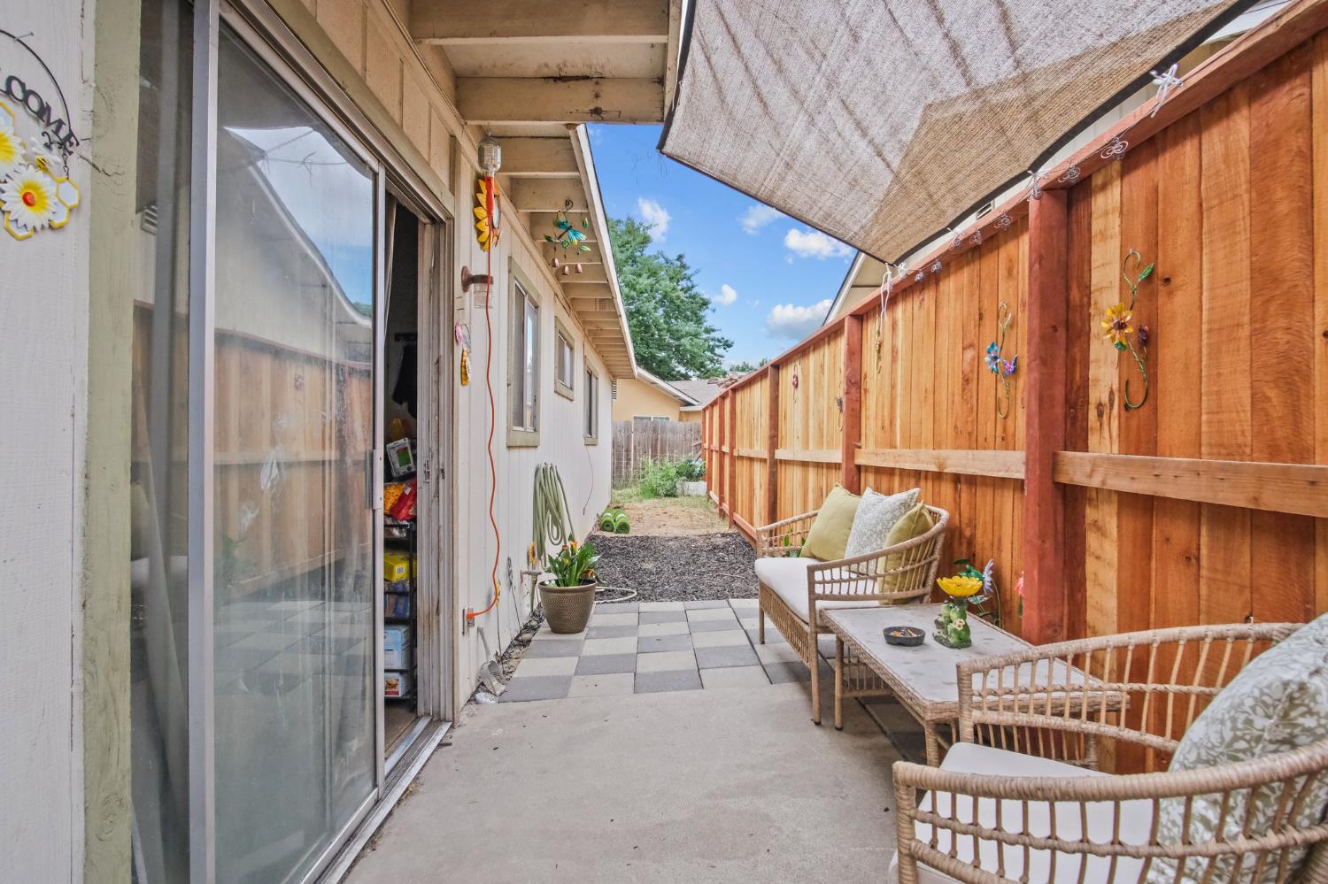 Detail Gallery Image 14 of 54 For 3004 Mulholland Dr, Modesto,  CA 95355 - – Beds | – Baths