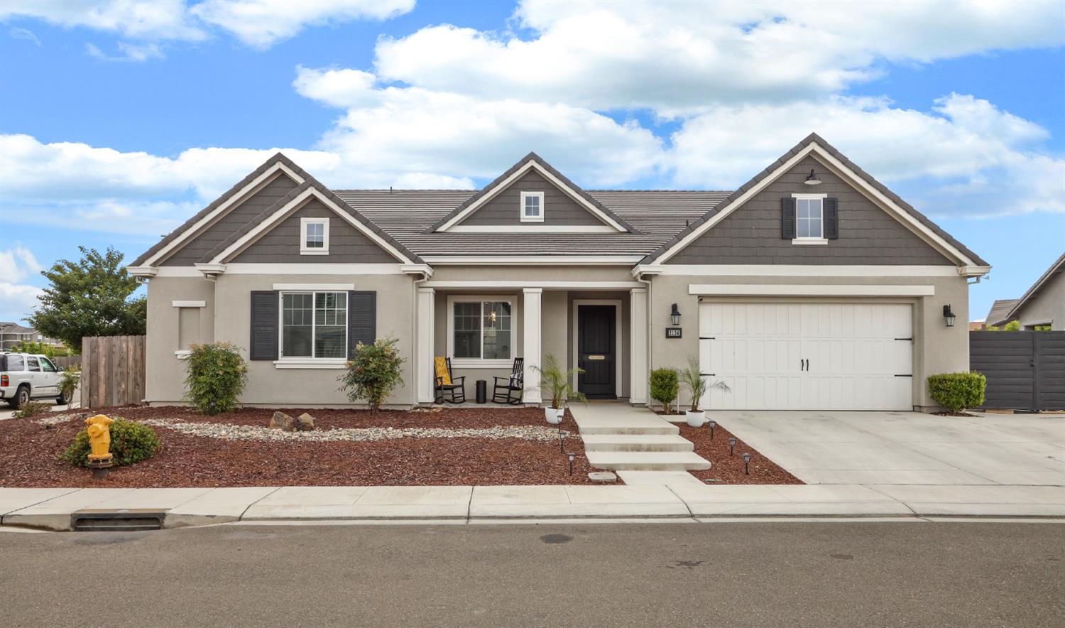 Detail Gallery Image 1 of 61 For 2134 Rambutan Pl, Manteca,  CA 95337 - 5 Beds | 3/1 Baths