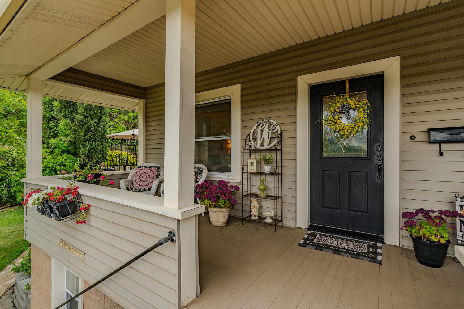Detail Gallery Image 13 of 72 For 315 Water St, Jackson,  CA 95642 - 3 Beds | 1/1 Baths