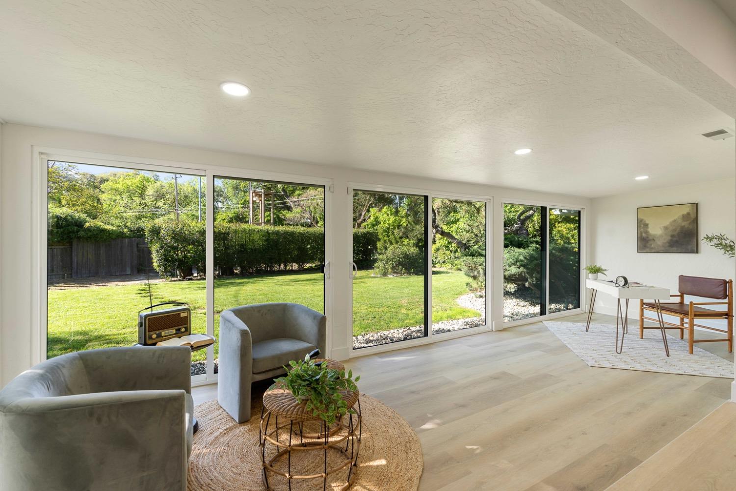 Detail Gallery Image 19 of 53 For 6612 13th St, Sacramento,  CA 95831 - 3 Beds | 2 Baths