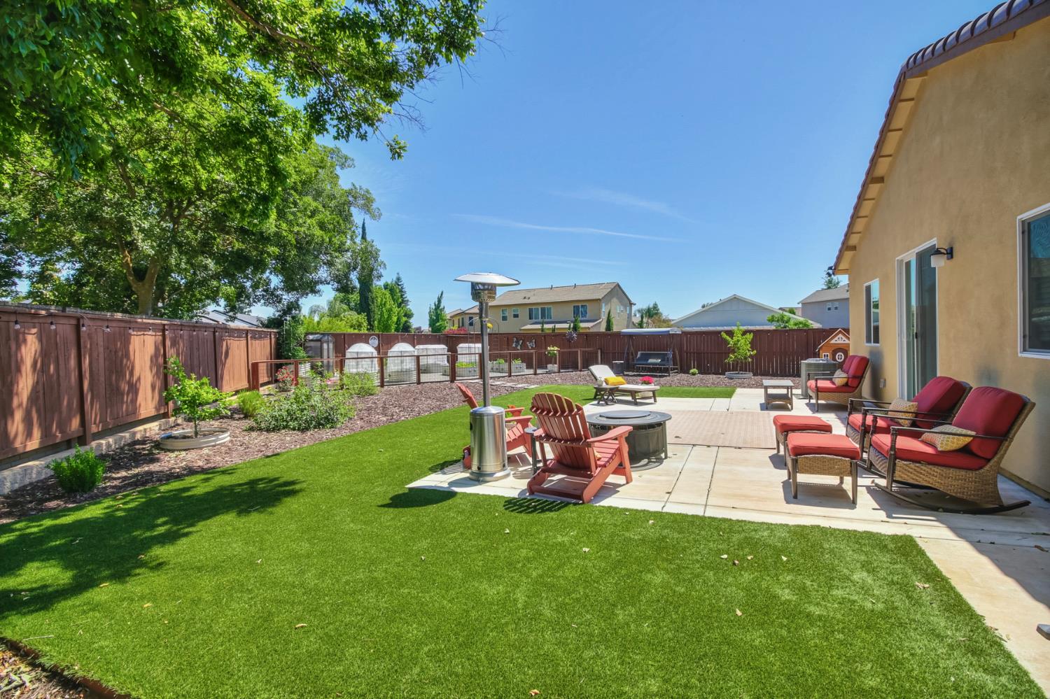 Detail Gallery Image 26 of 33 For 1295 Arriaga Way, Woodland,  CA 95776 - 4 Beds | 2 Baths