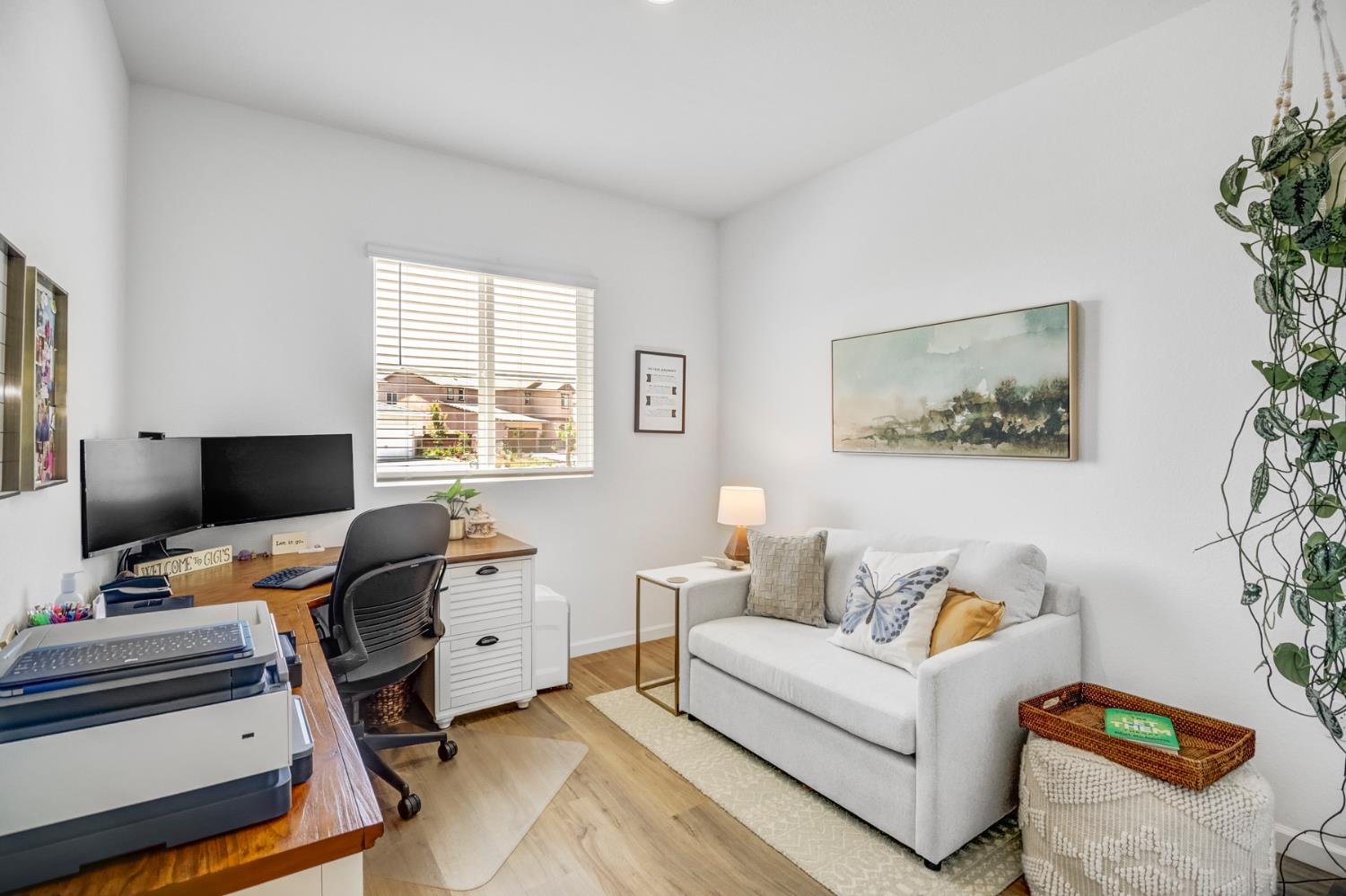 Detail Gallery Image 20 of 33 For 1295 Arriaga Way, Woodland,  CA 95776 - 4 Beds | 2 Baths