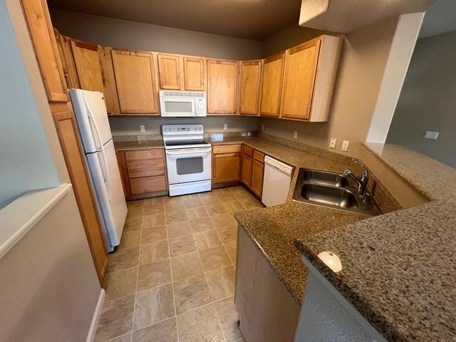 Detail Gallery Image 9 of 26 For 1900 Danbrook Dr #514,  Sacramento,  CA 95835 - 1 Beds | 1 Baths