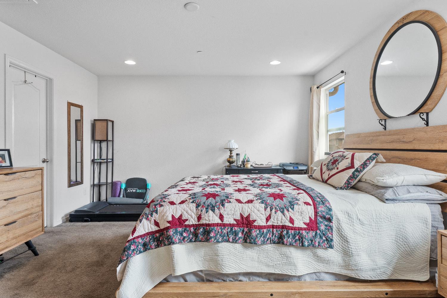 Detail Gallery Image 34 of 59 For 8269 Red Rock Dr, Sacramento,  CA 95829 - 4 Beds | 2/1 Baths