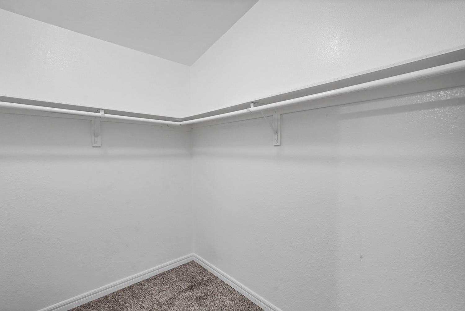 Detail Gallery Image 11 of 20 For 19690 N Hwy 99 8, Acampo,  CA 95220 - 3 Beds | 2 Baths
