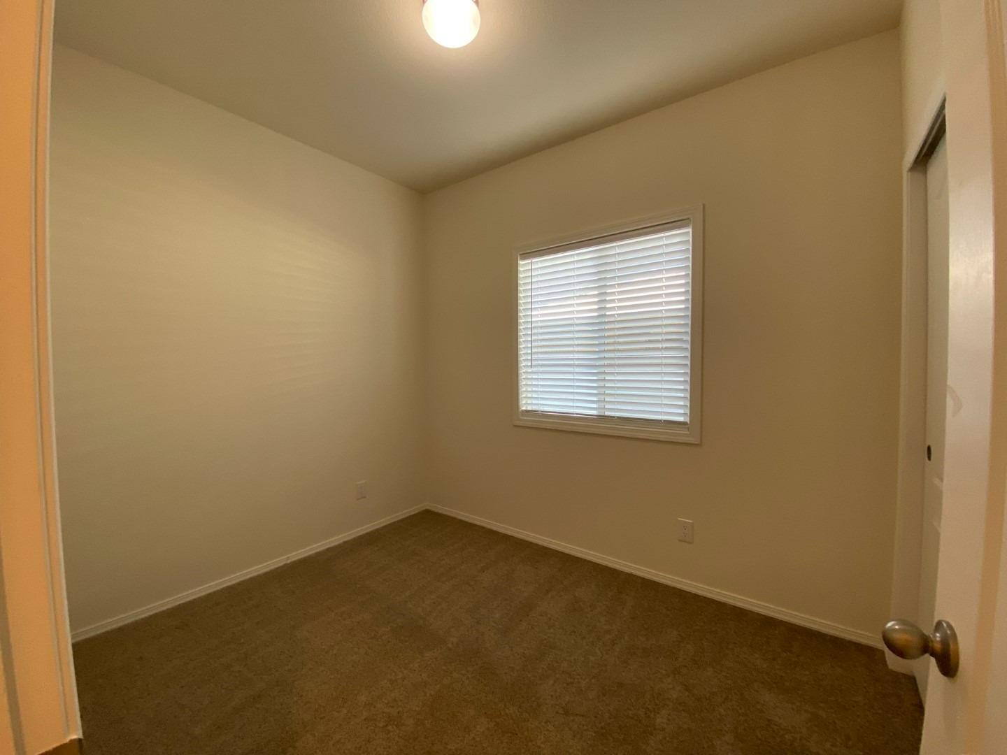 Detail Gallery Image 10 of 20 For 13 Casa Grande Dr, Red Bluff,  CA 96080 - 2 Beds | 2 Baths