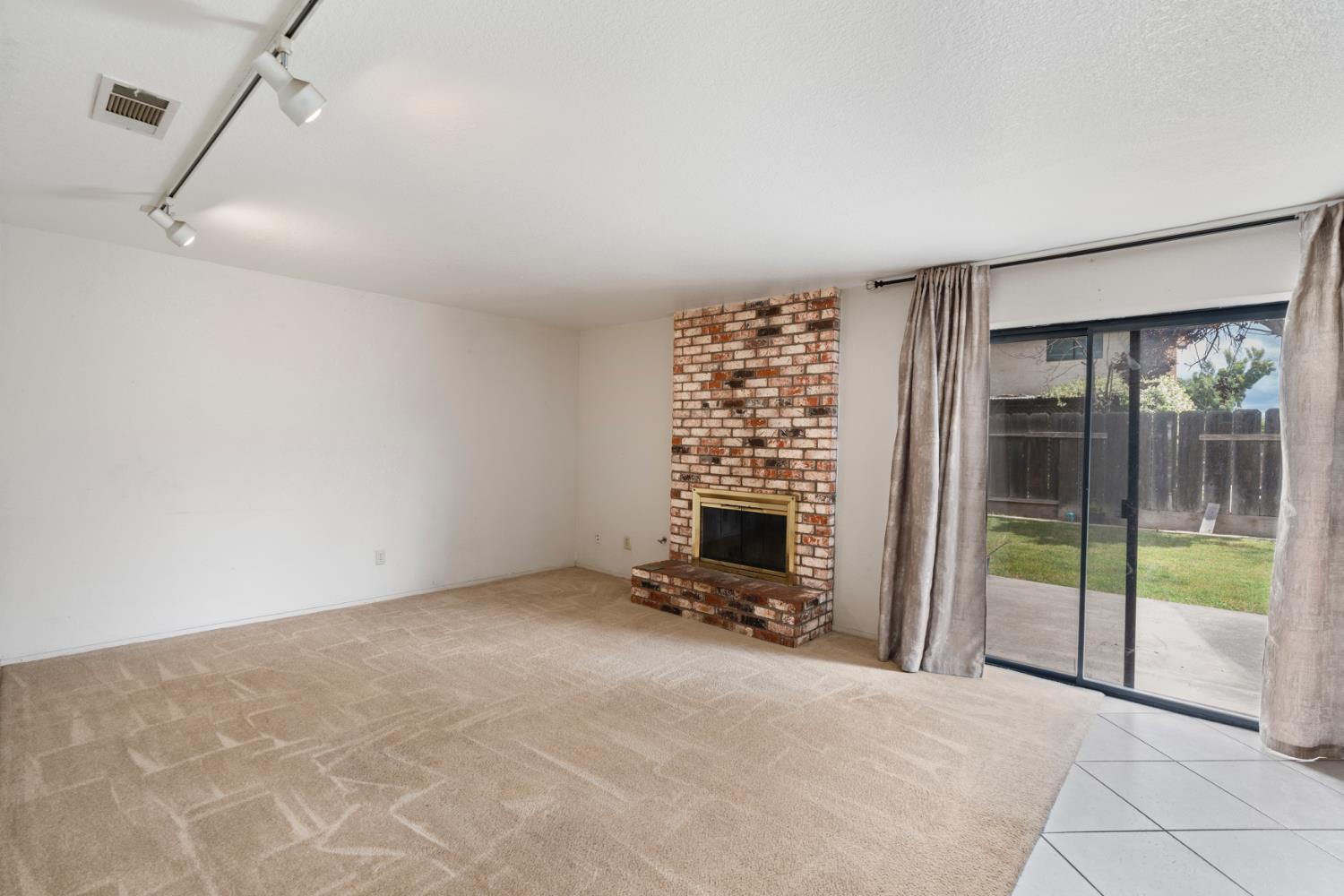 Northridge Way, Stockton, California image 10