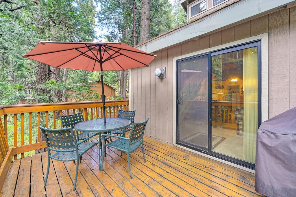 Detail Gallery Image 39 of 47 For 3490 Gold Ridge Trl, Pollock Pines,  CA 95726 - 3 Beds | 2 Baths