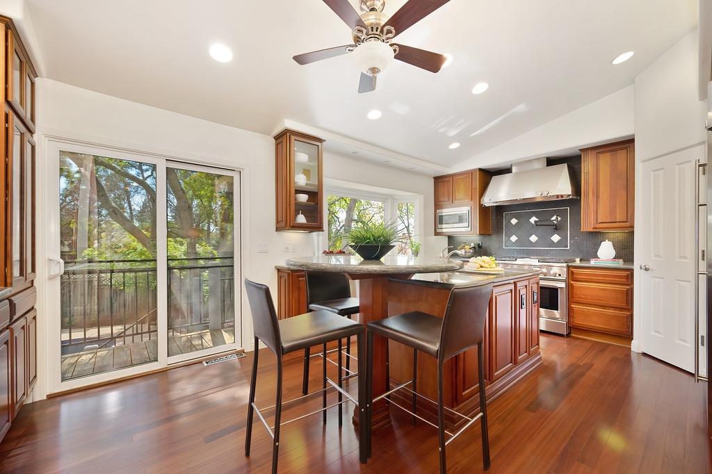 Detail Gallery Image 22 of 73 For 8224 Shadowood Ct, Granite Bay,  CA 95746 - 4 Beds | 2/1 Baths