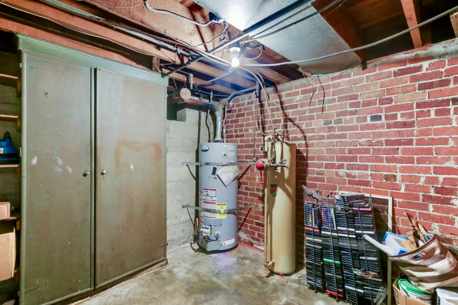 Detail Gallery Image 32 of 39 For 423 W Monterey Ave, Stockton,  CA 95204 - 2 Beds | 1 Baths
