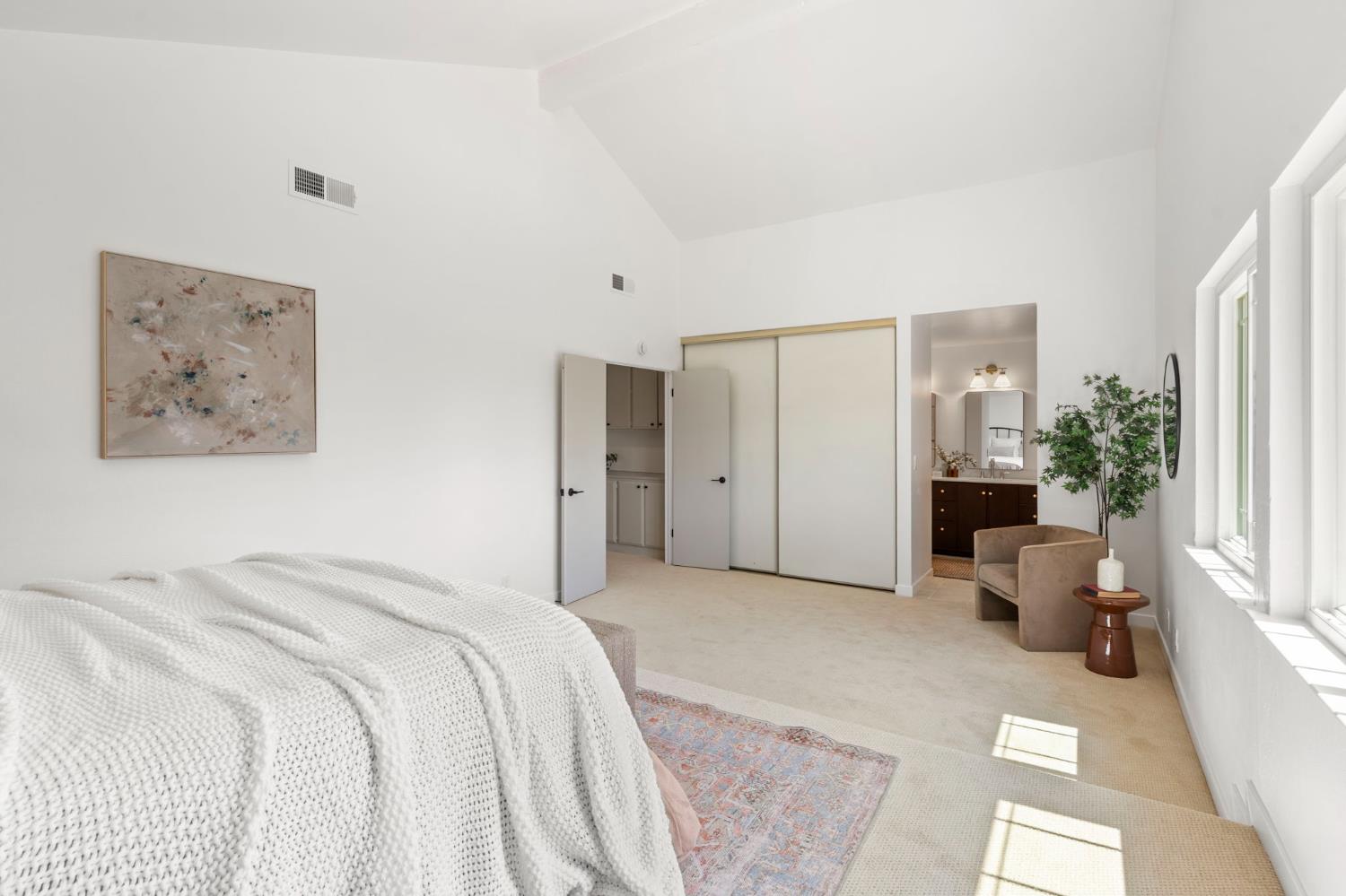 Detail Gallery Image 18 of 30 For 1736 Park Place Dr, Carmichael,  CA 95608 - 4 Beds | 2/1 Baths