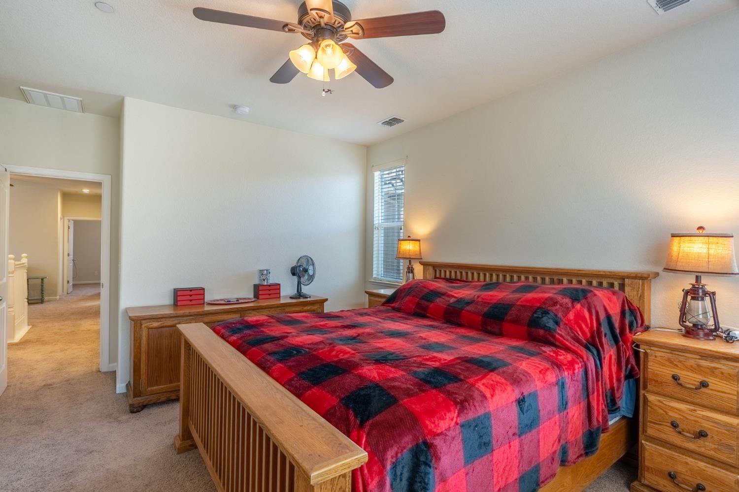 Detail Gallery Image 19 of 34 For 3905 Lookout Dr, Modesto,  CA 95355 - 3 Beds | 2/1 Baths