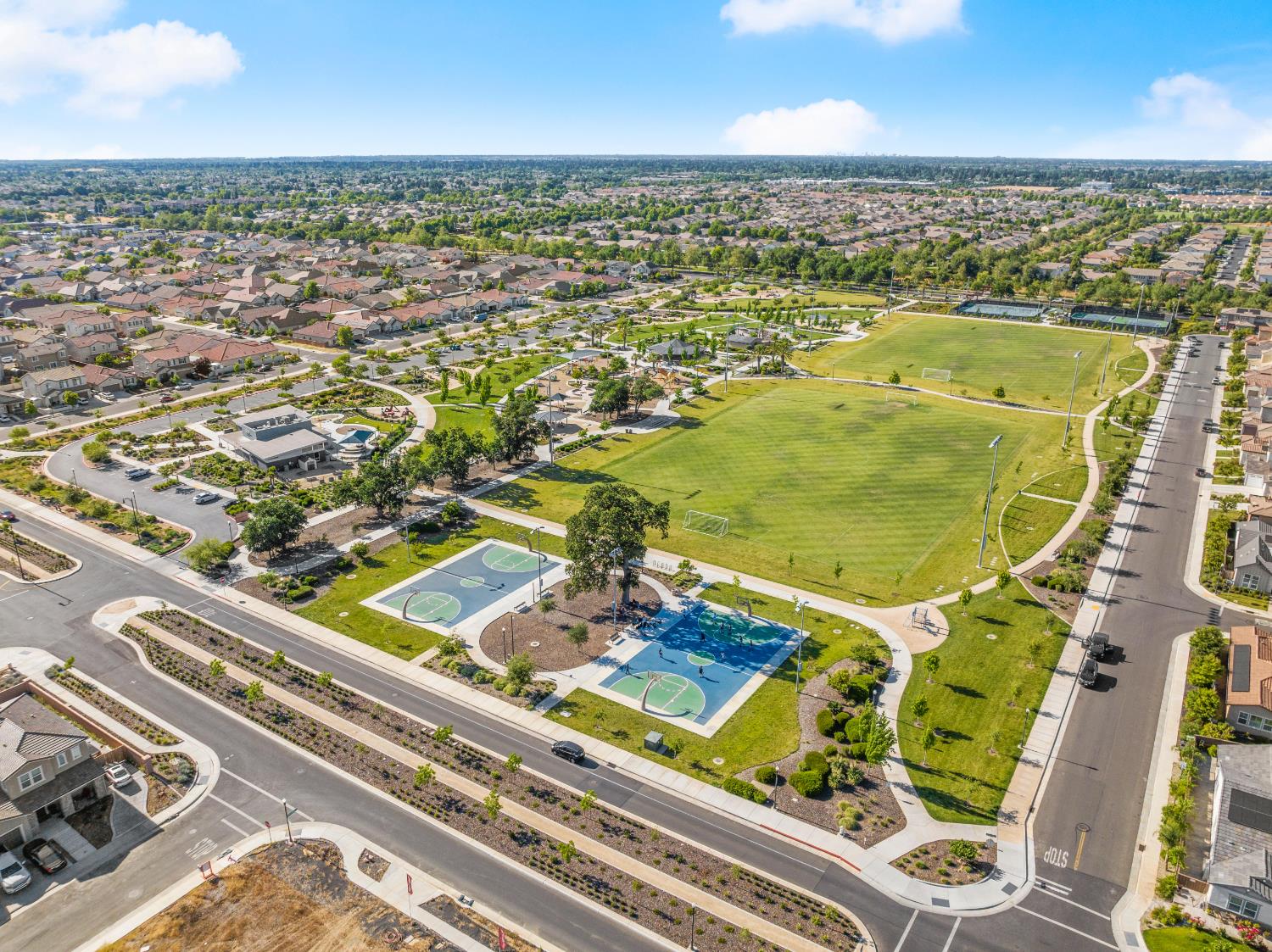 Schrader Way, Elk Grove, California image 31