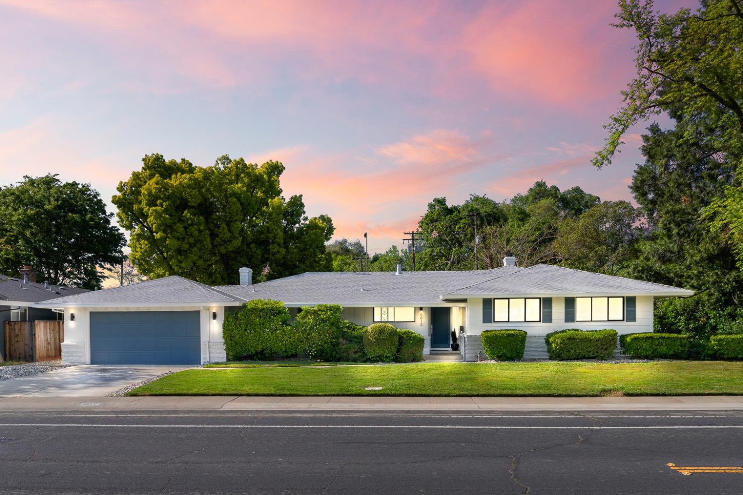 Detail Gallery Image 47 of 53 For 6612 13th St, Sacramento,  CA 95831 - 3 Beds | 2 Baths