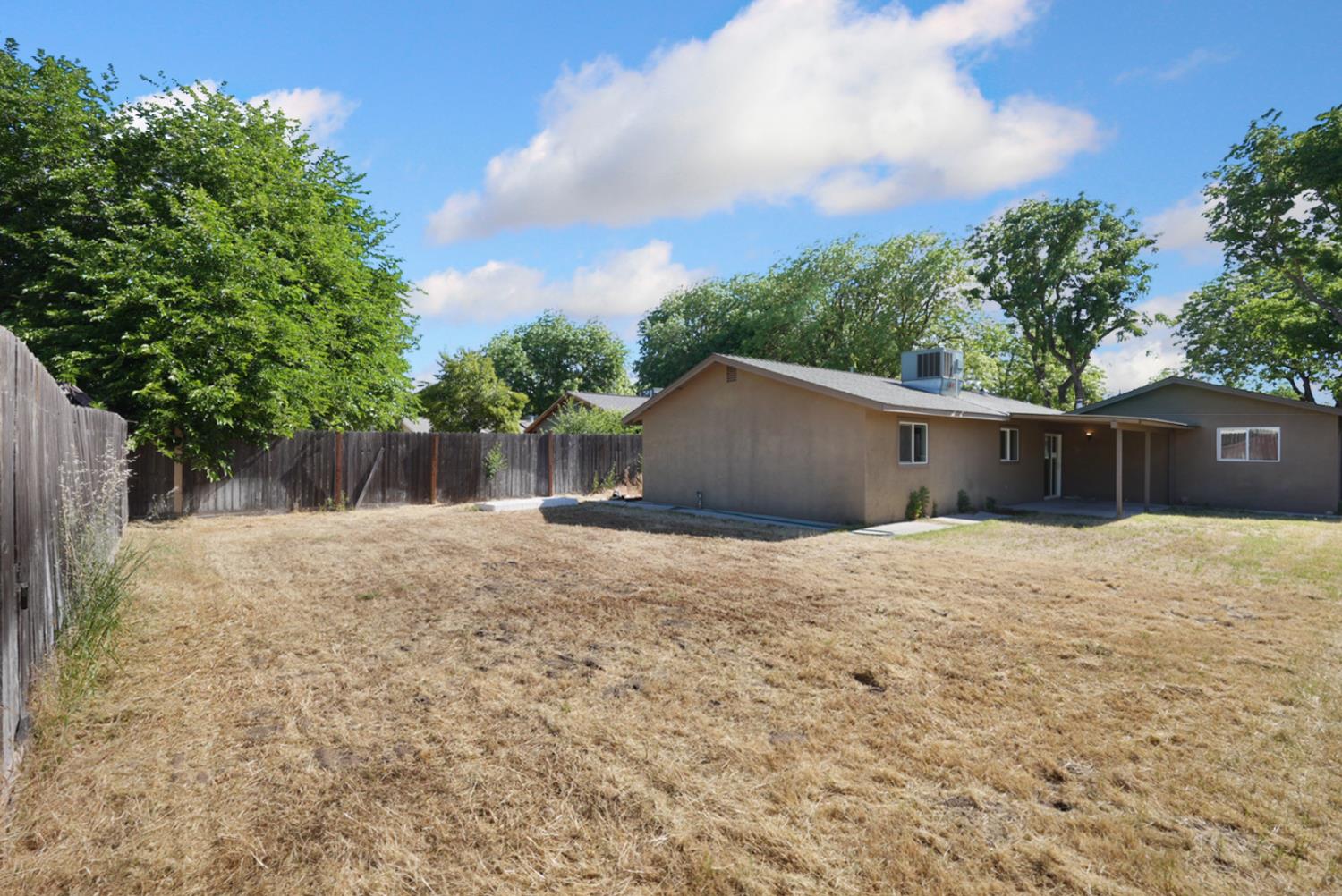 Ronald Court, Modesto, California image 20