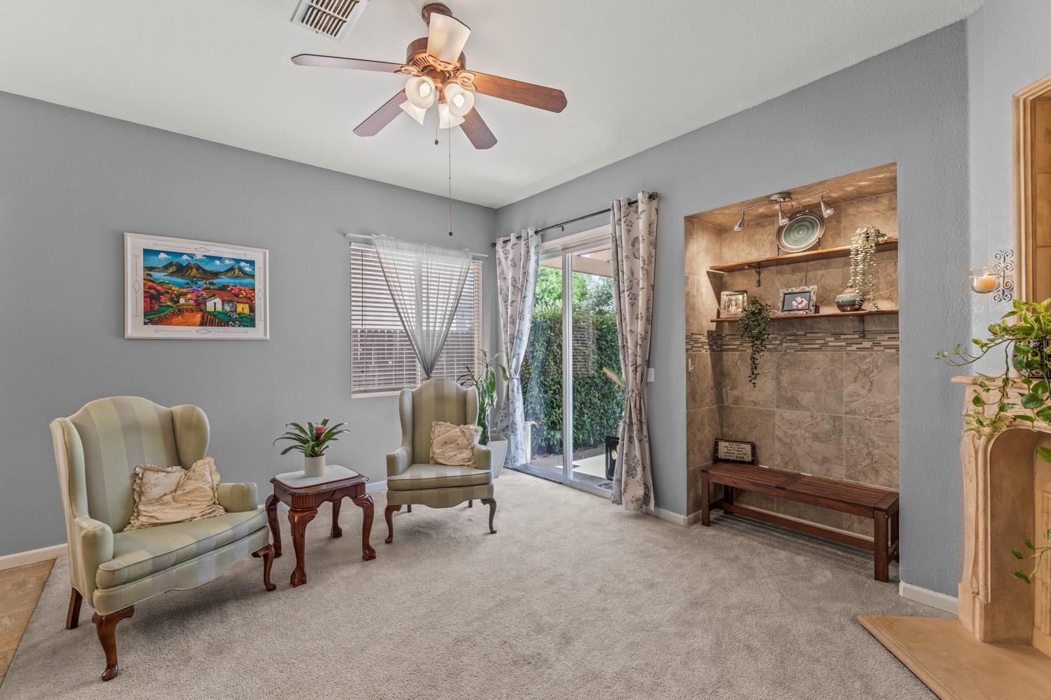 Detail Gallery Image 12 of 43 For 5512 Sienna Hills Way, Antelope,  CA 95843 - 4 Beds | 2 Baths