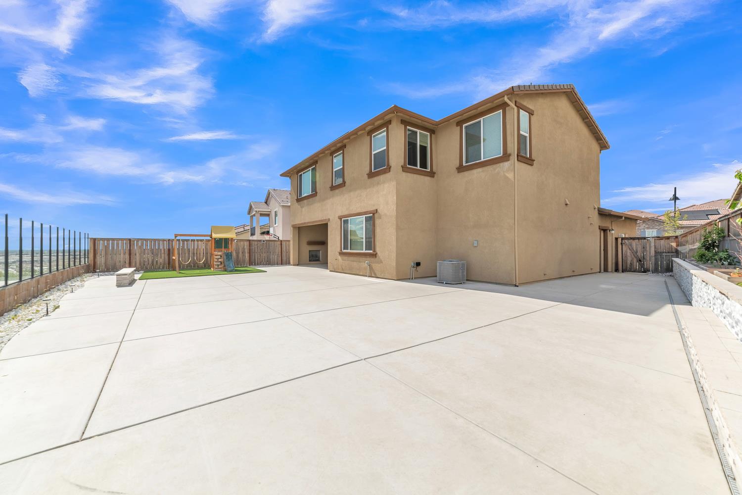 Detail Gallery Image 56 of 61 For 5092 Gold Rush Dr, Folsom,  CA 95630 - 4 Beds | 3/1 Baths