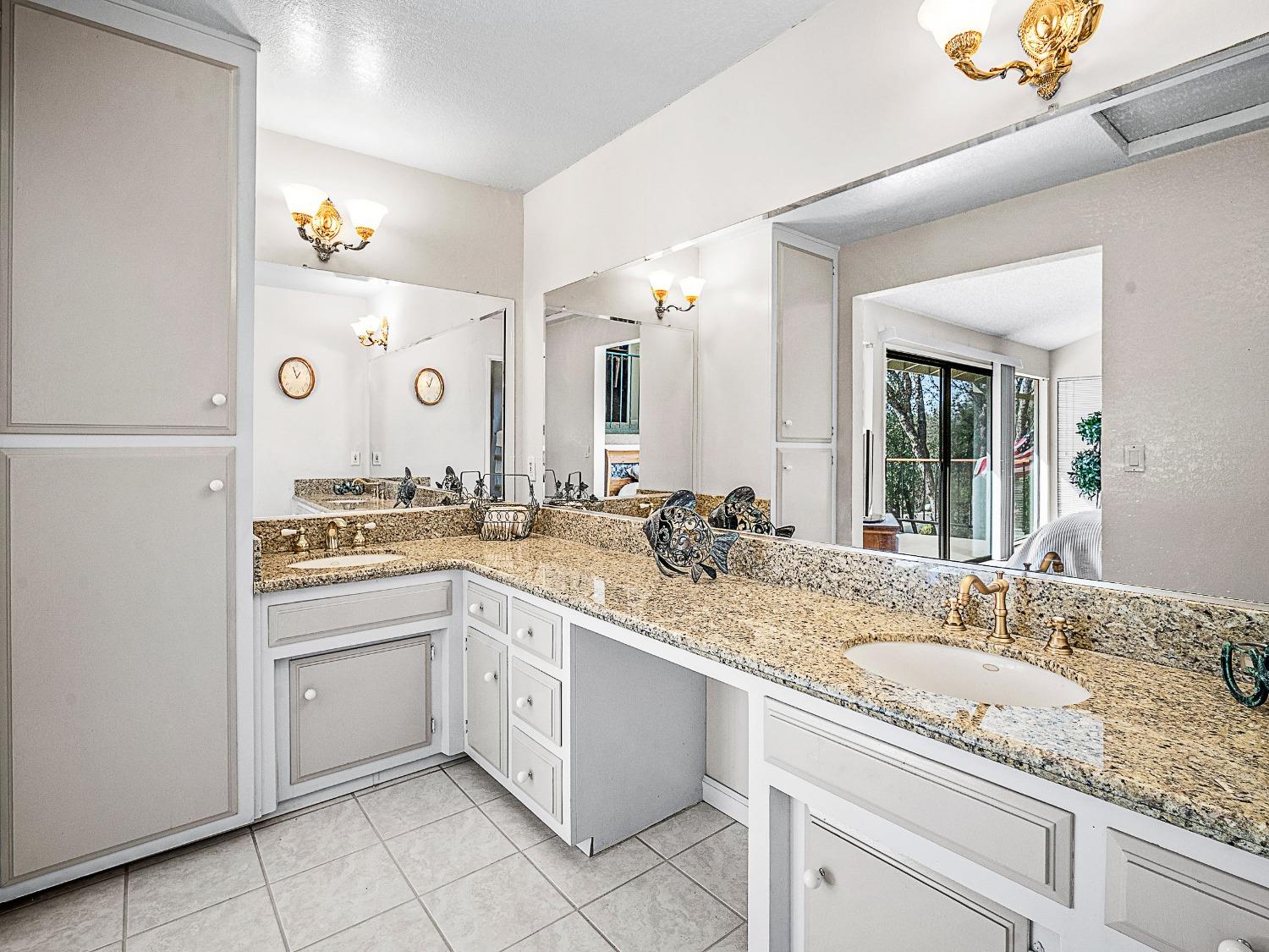 Detail Gallery Image 16 of 36 For 3620 Montclair Rd, Cameron Park,  CA 95682 - 4 Beds | 3 Baths